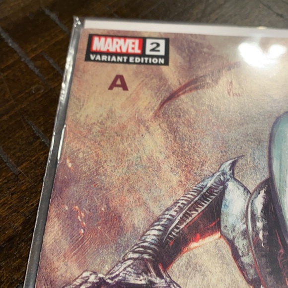 Alien 2 Variant - Picture 3 of 5